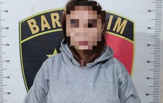 Terduga pelaku Saat Diamankan Polisi (Dok. Humas Polres Kukar)