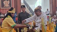 Beluluh Sultan Kutai Ing Martadipuran di Kedaton, Kamis (17/9/26). (Dilla/lingkarkaltim)