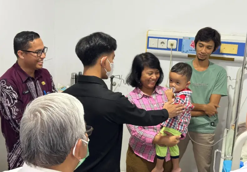 Wakil Presiden (Wapres) Gibran Rakabuming meninjau kesiapan layanan kesehatan di Rumah Sakit Daerah Idaman (RSDI) Kota Banjarbaru, Kalimantan Selatan (Kalsel), Kamis (10/09/2026). (Foto: Dok. Sekretariat Wakil Presiden RI)