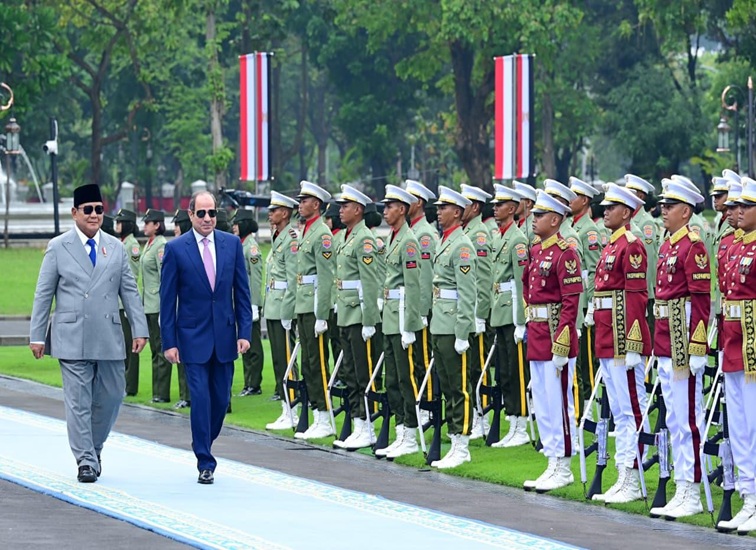 Presiden Republik Indonesia Prabowo Subianto menerima kunjungan kenegaraan Presiden Republik Arab Mesir Abdel Fattah El-Sisi di Istana Merdeka, Jakarta, pada Minggu (11/10/2026). (Dok. BPMI Setpres)