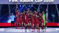 asean Ketua Umum PSSI Erick Thohir menilai hasil luar biasa Timnas Indonesia sebagai juara FIFA ASEAN Cup 2026 adalah pelajaran bagus untuk masuk ke Piala Dunia. (Dok. kemenpora.go.id)