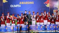 Para penerima penghargaan Pekan Inovasi Sosial 2026 dalam Bulan Bakti Nasional Karang Taruna (BBNKT) Awarding Night 2026 di Yogyakarta, Jum'at (23/10/2026). (Dok. Kemensos RI)