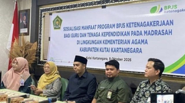 Sosialisasi Program dan Manfaat BPJS Ketenagakerjaan bagi pengelola madrasah dan Raudhatul Athfal (RA) (Dok. Kemenag Kukar)
