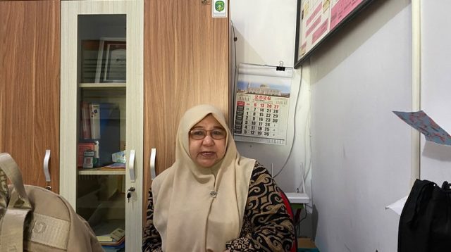 Kepala TK Negeri 03 Tenggarong, Fitriyani Sabariah. (Far/Lingkarkaltim.com)