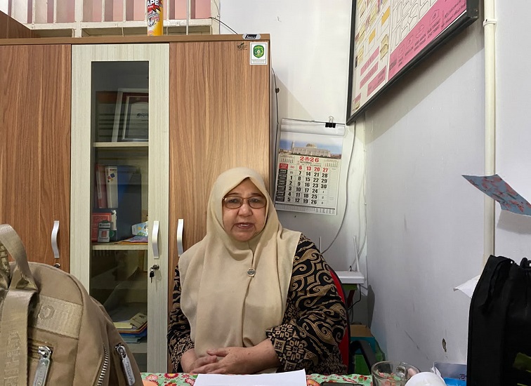 Kepala TK Negeri 03 Tenggarong, Fitriyani Sabariah. (Far/Lingkarkaltim.com)