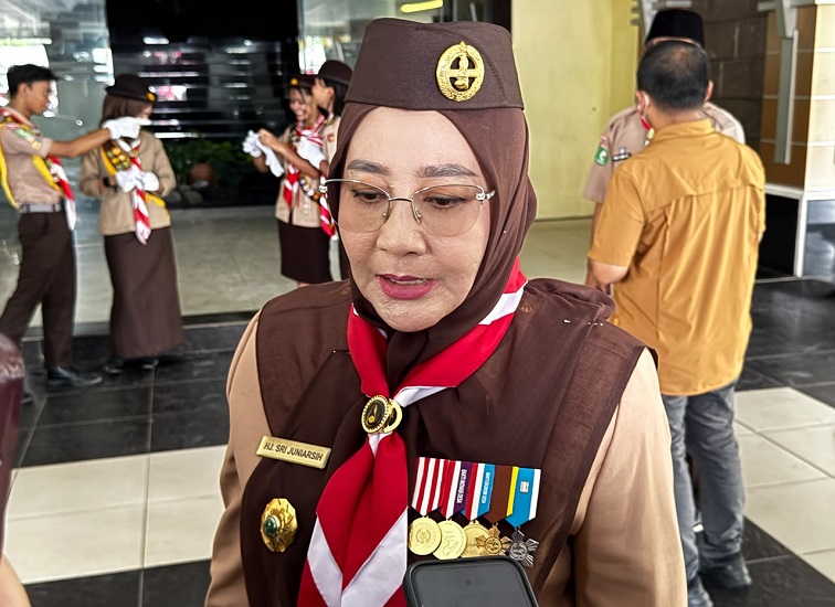 Bupati Sri Juniarsih.(Nadzriel/Lingkarkaltim)