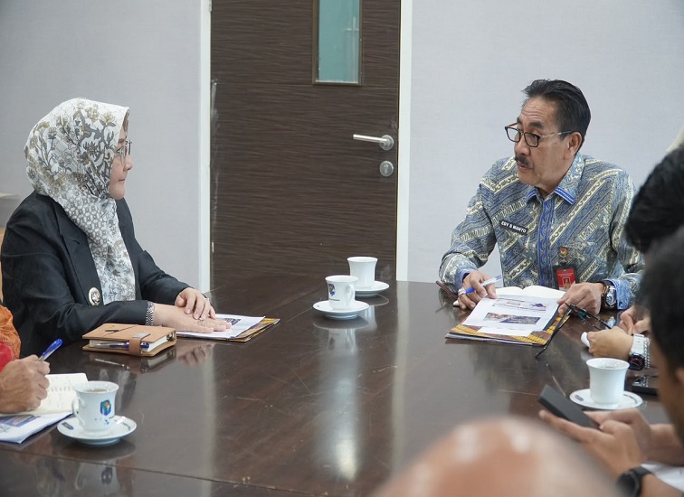 Audiensi dengan Direktorat Jenderal Bina Administrasi Kewilayahan Kementerian Dalam Negeri (Kemendagri), khususnya Direktorat Manajemen Penanggulangan Bencana dan Kebakaran, di Kantor Kemendagri, Jumat (9/10/2026).(Humas Pemkab Berau)