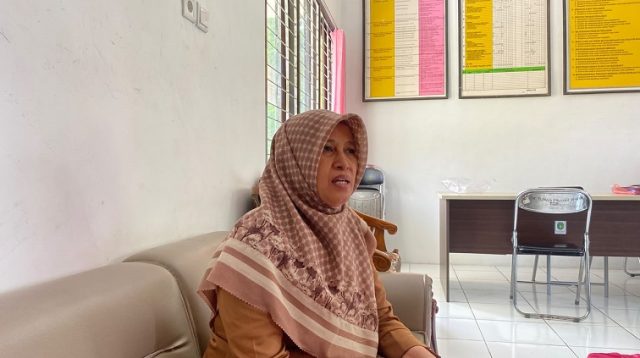 Kepala TK Negeri 01 Tenggarong, Sutiah. (Far/Lingkarkaltim.com)