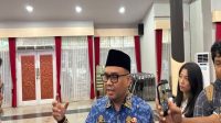 Bupati Kukar Aulia Rahman Basri, Jum'at (23/10/2026) (Rizki/Lingkarkaltim)