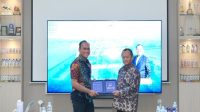 Menteri Perindustrian (Menperin) Muhammad Sarmuji saat kunjungan kerja ke PT Cisarua Mountain Dairy Tbk (Cimory) di Sentul, Kabupaten Bogor, Jawa Barat, Kamis (22/10/2026). (Kemenperin RI)