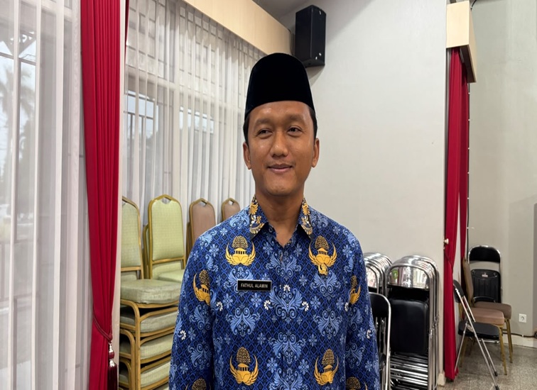 Kabag Kesra Setkab Kukar Fathul Alamin, Jum'at (23/10/2026) (Rizki/Lingkarkaltim)