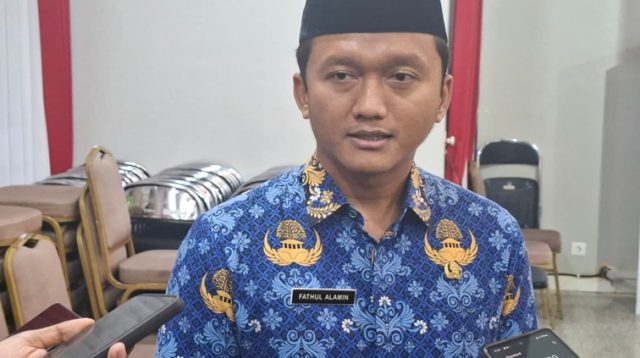 Kepala Bagian Kesejahteraan Rakyat Setkab Kukar, Fathul Alamin. (Dilla/Lingkarkaltim)