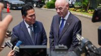 Presiden Federasi Sepak Bola Internasional (FIFA) Gianni Infantino tiba di Kompleks Istana Kepresidenan, Jakarta, Senin (05/10/2026). (dok. BPMI Setpres)