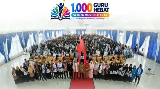FPL Pasbar hadirkan Gol A Gong ke Pasaman Barat, aksi Bupati Yulianto borong buku jadi perhatian. (Dok. Istimewa)