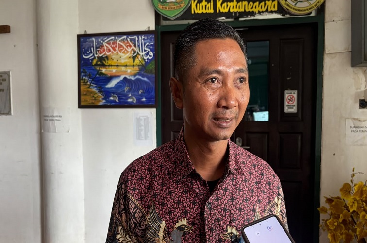 Kabid Pengelolaan Sampah dan Limbah B3 di Dinas Lingkungan Hidup dan Kehutanan (DLHK) Kabupaten Kutai Kartanegara (Kukar) Tri Joko Kuncoro, Kamis (15/10/2026) (Rizki/Lingkarkaltim)