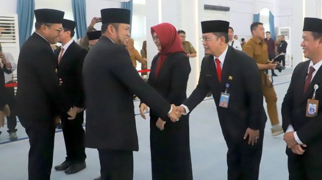 Pelantikan pejabat dilingkungan Pemprov Kaltim.(Devi/Lingkarkaltim)