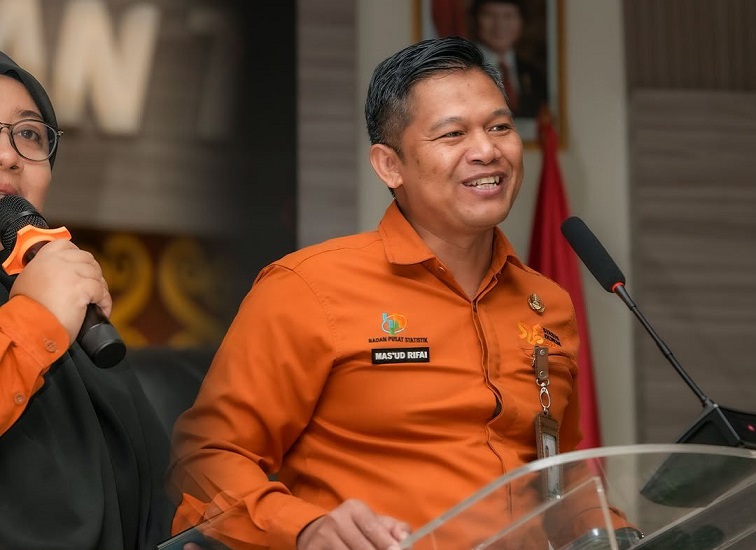Kepala BPS Kaltim, Mas’ud Rifai.(Devi/Lingkarkaltim)