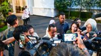 menko bahlil Menteri Koordinator Bidang Hilirisasi dan Transisi Energi Bahlil Lahadalia usai pertemuan dengan Presiden Prabowo Subianto pada Kamis (29/10/2026). (dok. Kemensetneg RI)