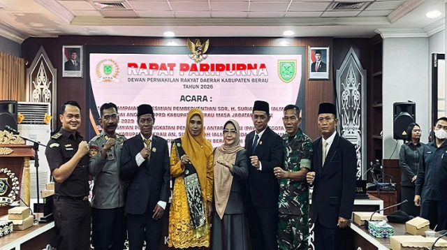 Pengangkatan Muhammad Amin diresmikan dalam rapat paripurna DPRD Berau yang berlangsung di ruang rapat kantor DPRD Berau, Kelurahan Sei Bedungun, Tanjung Redeb, Rabu (14/10/2026).(Nadzriel/Lingkarkaltim)