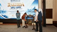 Rapat Kerja Daerah (Rakerda) Dewan Perwakilan Daerah (DPD) Himpunan Pengusaha Pribumi Indonesia (Hippi) Kaltim Tahun 2026 di Ballroom Hotel Midtown Samarinda, Jumat (9/10/2026).(Adpim Pemprov Kaltim)