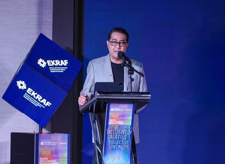 Menteri Ekonomi Kreatif, Teuku Riefky Harsya, menyampaikan bahwa World Conference on Creative Economy (WCCE) 2026 menjadi momentum strategis bagi Indonesia untuk memperkuat peran ekonomi kreatif dalam pembangunan global. Konferensi ini akan berlangsung pada 21–23 Oktober 2026 di Jakarta. Rabu (7/10/26). (Dok. Kementerian Ekonomi Kreatif)