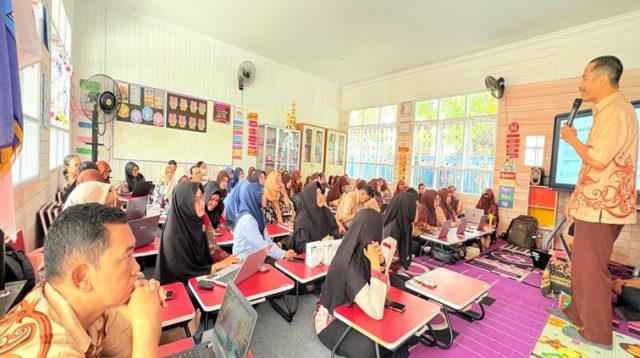 Suasana saat kegiatan pengimbasan di SDN 015 Tenggarong. (Dok. SDN 07 Tenggarong)