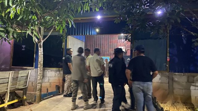 Satpol PP lakukan sidak ke Tempat Hiburan Malam, Desa Liang, Kec. Kota Bangun,Selasa (6/10/26). (Doc. Rodiani)