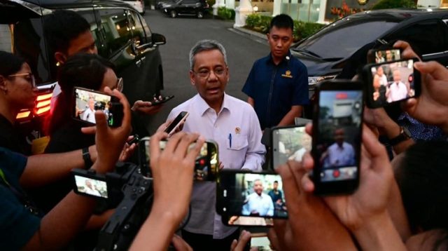 Menteri Keuangan (Menkeu) Suahasil Nazara saat memberikan keterangan usai rapat terbatas Presiden Prabowo Subianto bersama jajaran menteri Kabinet Merah Putih di Istana Merdeka, Jakarta, Rabu (30/09/2026). (Dok. setneg.go.id)