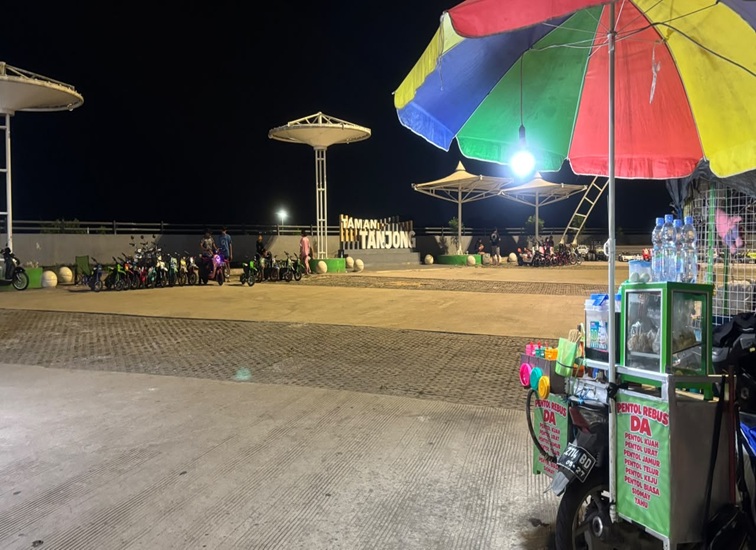 Kawasan Taman Tanjong, Kamis (22/10/2026) (Rizki/Lingkarkaltim)
