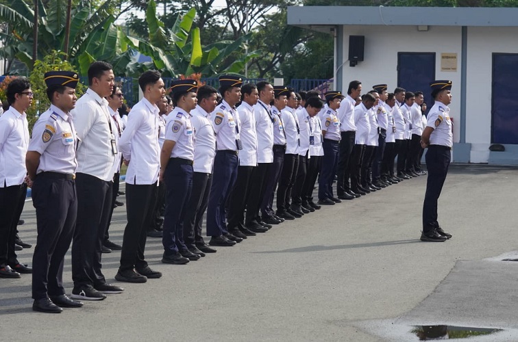 Foto: Suasana Upacara (Nadzriel/Lingkarkaltim)