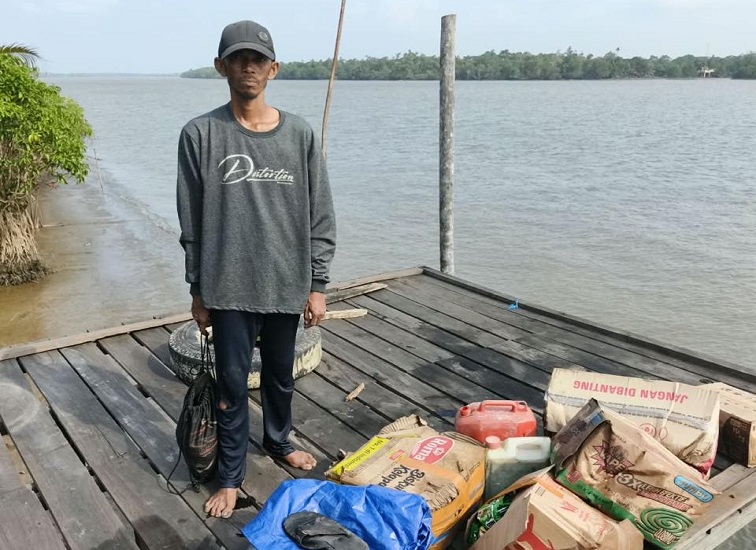 Tim Security Offshore PT Pertamina Hulu Mahakam (PHM) berhasil menyelamatkan seorang warga yang mengalami kecelakaan di perairan TM-28 area GTS-4, wilayah Kutai Lama.(Dok.PHM)