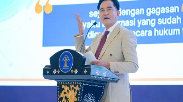 Menteri Koordinator Bidang Hukum, HAM, Imigrasi dan Pemasyarakatan, Yusril Ihza Mahendra. (Dok. kumham-imipas.go.id)